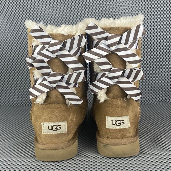 UGG Bailey Bow II Boots Womens Size 5 Brown Leather Sheepskin Pull On Winter - Picture 6 of 9